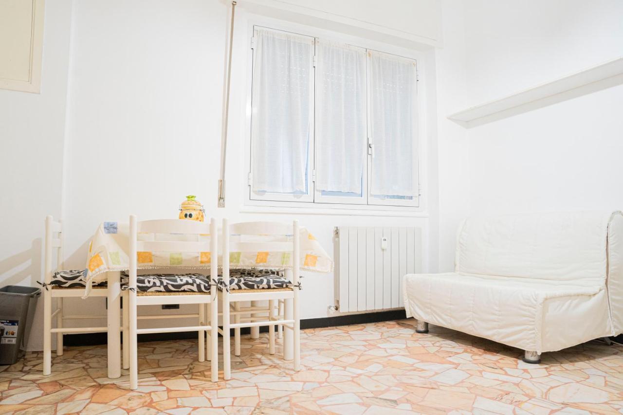 Appartement 039 - Casa Residenziale A Lavagna A 5 Minuti Dal Mare Extérieur photo