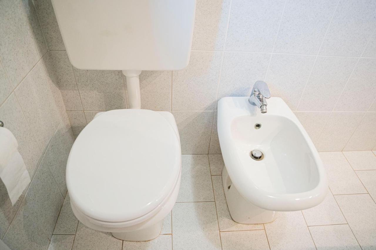 Appartement 039 - Casa Residenziale A Lavagna A 5 Minuti Dal Mare Extérieur photo